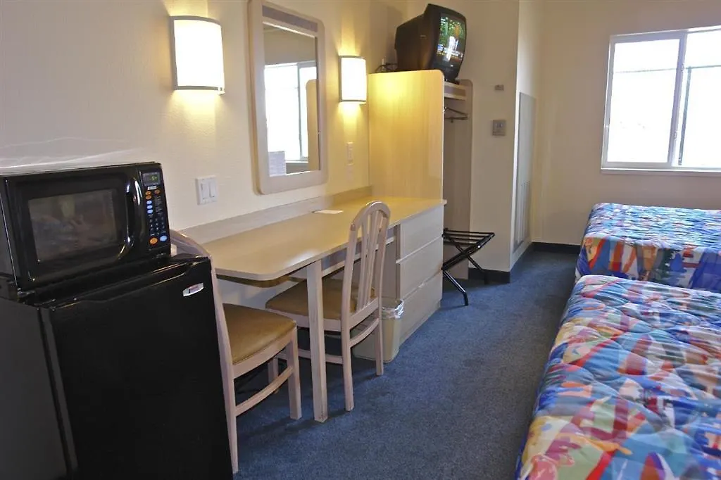 Motel 6-Portland, Or - I-5 Hotel